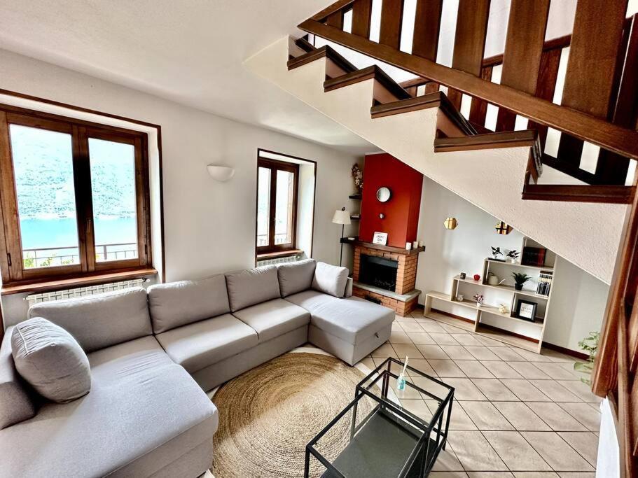 3Br Villetta Con Panoramica Sul Lago Nesso Exterior photo